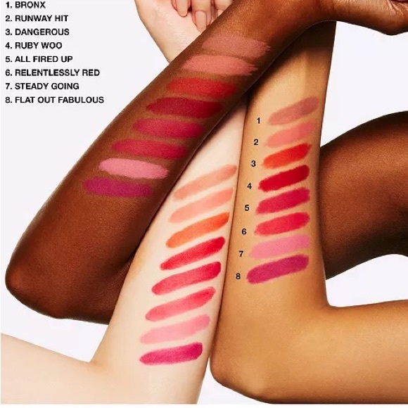 NWT MAC Retro Matte Lipstick in RUBY WOO 707 - Picture 5 of 11